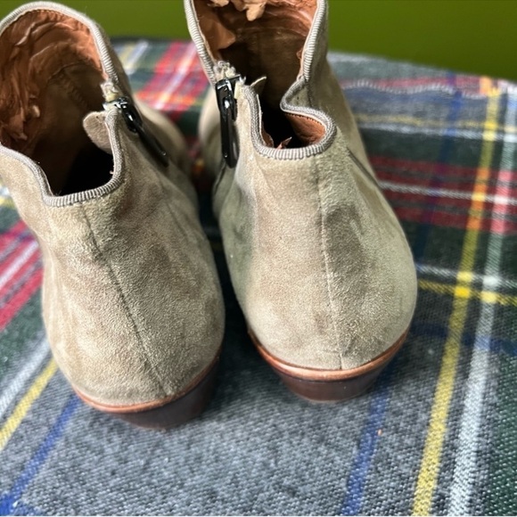 Sam Edelman Pryce Suede Tan Ankle Booties 8.5 - Picture 7 of 8
